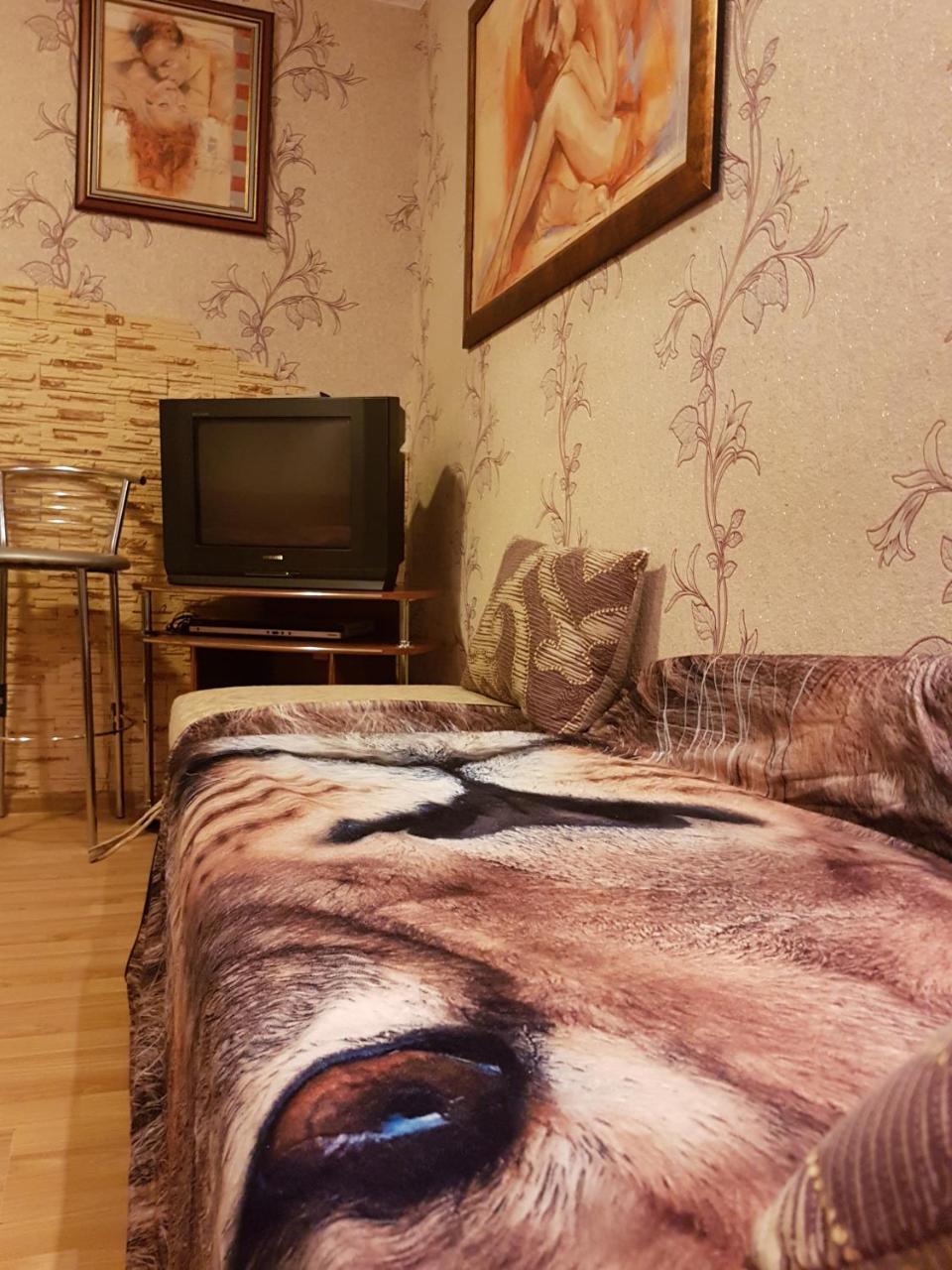 House Hotel Apartments 3 Rivne Extérieur photo